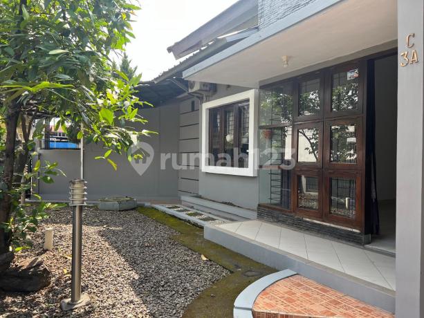 Rumah Renovasi Di Cluster Antapani Shm - Sertifikat Hak Milik Di Antapani Town House , Antapani