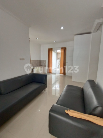 Dijual Rumah Sariwangi Murah SHM Luas bisa Cicil 2 Lantai Dijual Rumah Sariwangi Murah SHM Luas bisa Cicil 2 Lantai