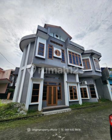 Villa Hook Komplek Taman Kyoto Daerah Sei Serayu Setia Budi