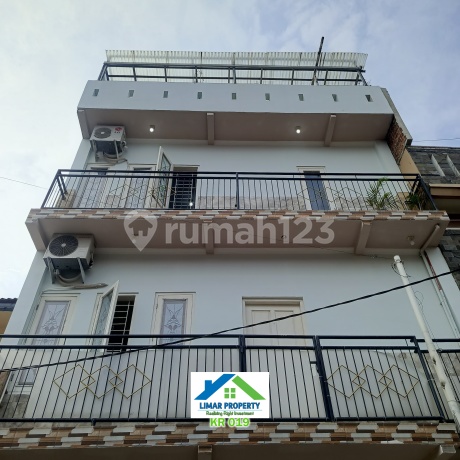 Rumah 4 Lantai Siap Huni Harga Murah di Kranggan Permai Cibubur