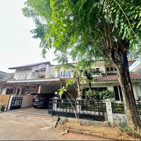 Siap Huni Didalam Cluster, Row Jalan 3 Mobil, Dekat Dari Berbagai Fasilitas di Bintaro Sektor 9 Siap Huni Didalam Cluster, Row Jalan 3 Mobil, Dekat Dari Berbagai Fasilitas di Bintaro Sektor 9