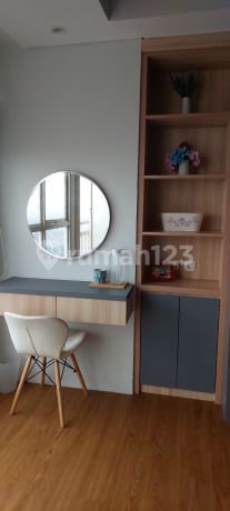 Dijual Apartemen Silktown Alexandria - Fully Furnished, Lantai Tinggi, 7 Menit ke Alam Sutera (SHMSRS)