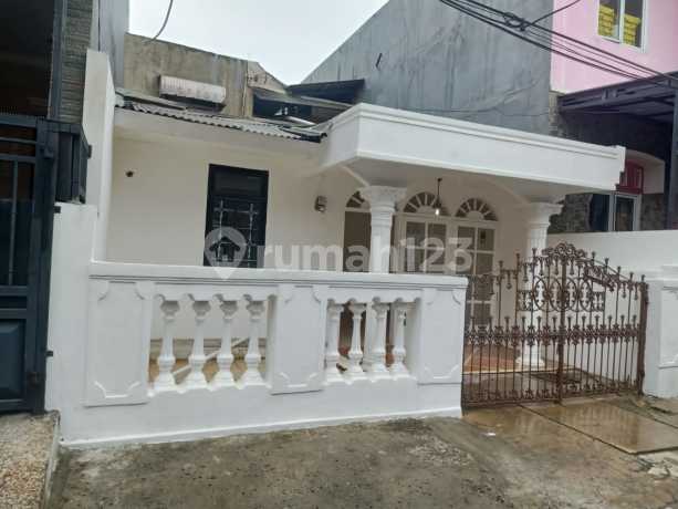 Dijual Rumah Komplek Walikota Kembangan Jakarta Barat SHM 5 Kt Dijual Rumah Komplek Walikota Kembangan Jakarta Barat SHM 5 Kt