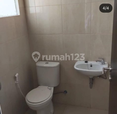 Rumah 3KT Mutiara City dekat Lippo Sidoarjo Kota Row jalan 2 mobil Rumah 3KT Mutiara City dekat Lippo Sidoarjo Kota Row jalan 2 mobil