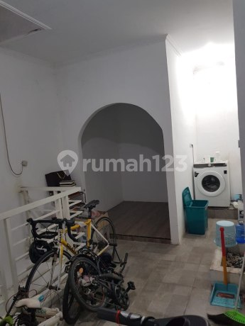 Rumah Graha Bunder Asri Gresik Row jalan 2 mobil 