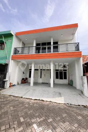 Dijual Rumah Graha Bunder Asri Gresik 2 Lantai@Ada Rooftop Dekat Rsud Ibnu Sina, 5 Menit ke Icon Mall Kebomas Gresik Kota