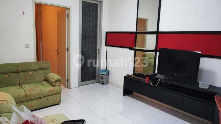 Disewakan Apartemen Eastcoast Residence 2Br Full Furnished Tower Topaz Lantai 17 Sebelah Hoky Pakuwon City Surabaya Timur