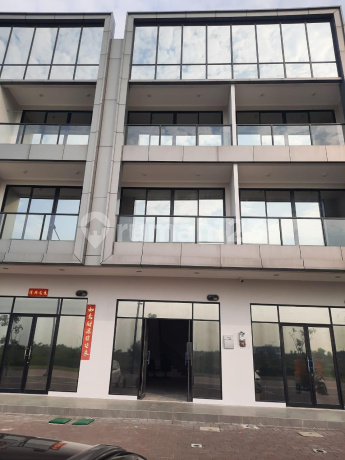 DISEWAKAN RUKO MEGA KUNINGAN PIK2 HADAP APARTEMEN TOKYO DISEWAKAN RUKO MEGA KUNINGAN PIK2 HADAP APARTEMEN TOKYO