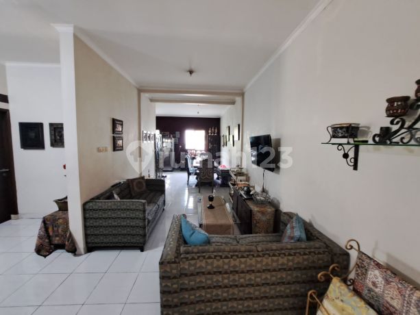 Dalam komplek rumah sudut , jalan lebar ,rumah di jual di Sinbad Agung Residence Dalam komplek rumah sudut , jalan lebar ,rumah di jual di Sinbad Agung Residence