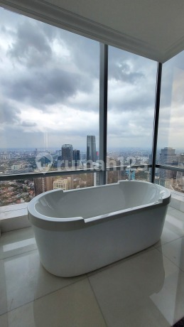 Apartemen Raffles Residence Ciputra World Jakarta 4 BR Semi Furnished Baru Kuningan Jakarta Selatan