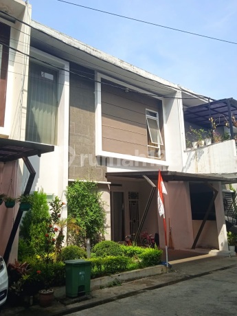 Rumah Bagus Ada Mini Garden di Nuansa Indah, Terusan Buah Batu