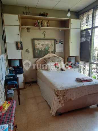 Rumah Lokasi Strategis Sumber Sari Indah Bandung