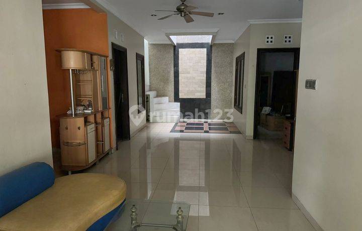 Dijual Cepat Komplek Permata Arcadia Depok 