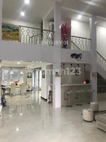 Dijual Rumah 3 Lantai Di Taman Beverly Golf Lippo Karawaci Dijual Rumah 3 Lantai Di Taman Beverly Golf Lippo Karawaci