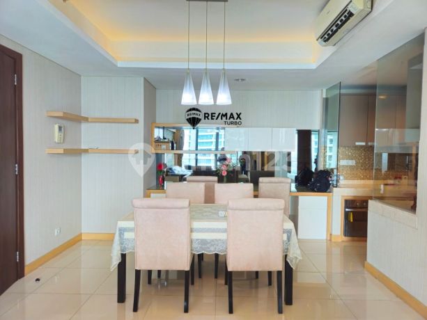 Di Jual Apartment and Residence St Moritz Tower Ambasador, Jakarta Barat