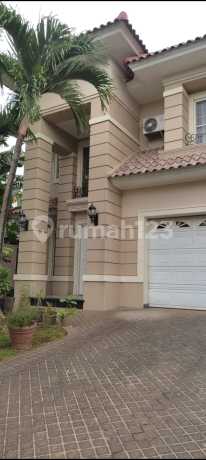 Jual Rumah Bagus Taman Beverly Golf Lippo Karawaci Tangerang 