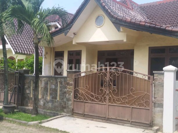 For Sale: Taman Permata Millenium House, Lippo Karawaci, Tangerang