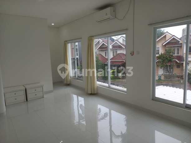 Jual rumah bagus di taman Bromo Lippo Karawaci Tangerang Jual rumah bagus di taman Bromo Lippo Karawaci Tangerang