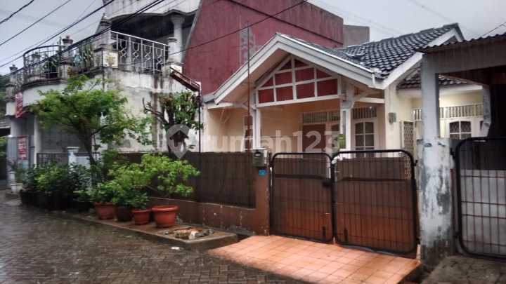 Dijual Cepat Murah Rumah di Bangun Reksa Indah 2