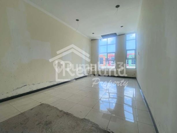 Ruko BQ Square Tembalang , Semarang ( Si 8322S )