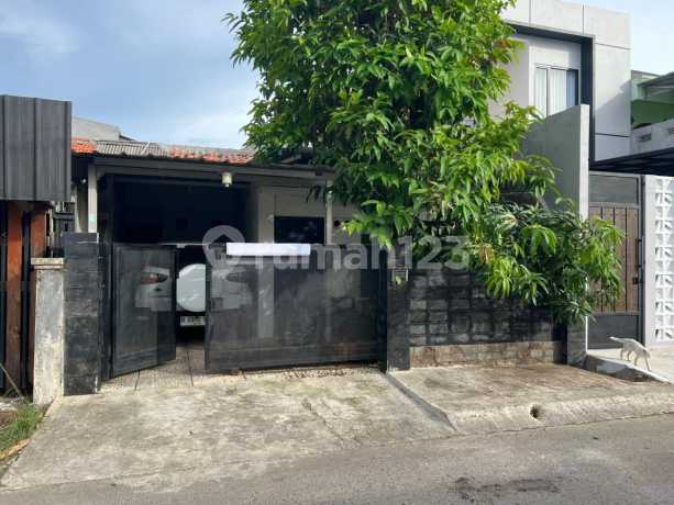 For Quick Sale: House in Perumnas 3, Aren Jaya, East Bekasi