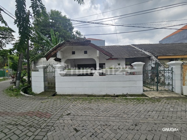 Flash Sale! Tanah Hook Ngantong - Gunungsari Indah Surabaya Selatan Cocok Dibangun Kost 2 Lantai Flash Sale! Tanah Hook Ngantong - Gunungsari Indah Surabaya Selatan Cocok Dibangun Kost 2 Lantai