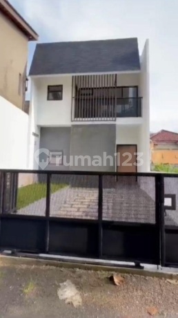 Rumah Baru Minimalis 2 Lantai di Taman Puspa Indah Soekarno Hatta Bandung