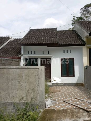 Rumah Baru, Murah di Grand Niravadhi Residence Bali (5Juta All In) SHM Rumah Baru, Murah di Grand Niravadhi Residence Bali (5Juta All In) SHM