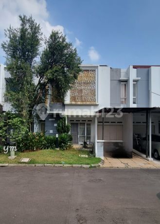 RUMAH di CLUSTER DARWIN 2 Lantai Sudah Renovasi