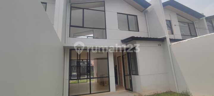 DIJUAL RUMAH MODERN BELUM PERNAH DI HUNI DI TAMAN UBUD KENCANA TANGERANG