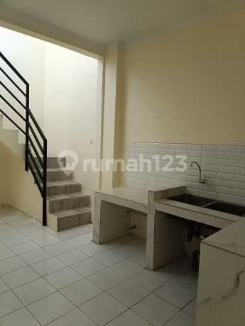 DIJUAL RUMAH BAGUS, RAPIH SIAP HUNI DI REGENCY MELATI MAS BSD