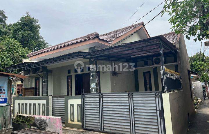 Rumah Hadap Selatan LT 175 Siap KPR 15 Menit ke Gerbang Tol Margonda 3 J26142