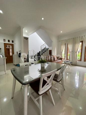Dijual Rumah Alamanda Kebagusan Residence - 4+1 Bedroom