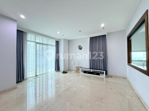 Essence Darmawangsa 3 BR Unfurnished (East Tower & Private Lift) Ys378 Essence Darmawangsa 3 BR Unfurnished (East Tower & Private Lift) Ys378