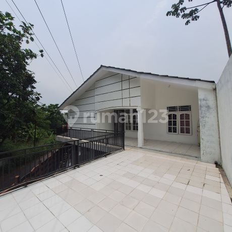 Rumah Gadog Puncak 2 Lantai Buat Usaha Pinggir Jalan Raya Gadog Puncak Bogor Jawa Barat