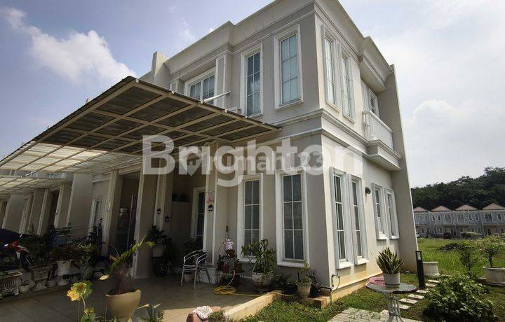 Rumah Mewah 2 Lantai Full Furnished di Millennium City
