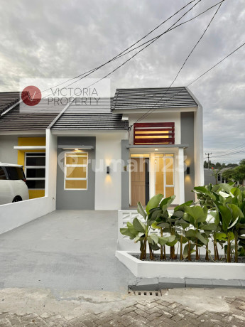 Ready-to-Occupy House in Metland Sector 6