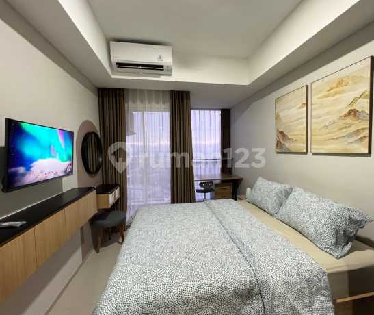 Pacific Garden Alam Sutera Apartment, Studio, 32nd Floor, Lake View, Fully Furnished, Tangerang.