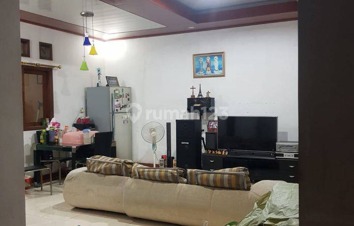 JUAL RUMAH HOOK BEBAS BANJIR DI KEMANG PRATAMA 3 BEKASI