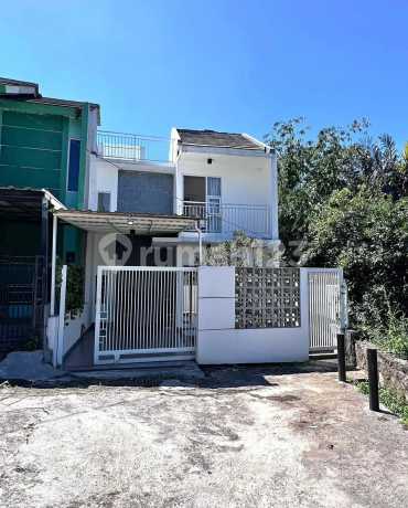 RUMAH NYAMAN MINIMALIS SIAP HUNI DI MEGA REGENCY CIKADUT MANDALAJATI BANDUNG