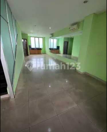 Ruko Istimewa Lokasi Strategis Ramai 4,5 Lantai Siap Pakai di Istana Pasteur Regency Bandung