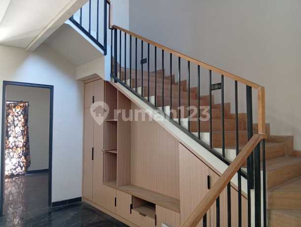 For Sale: New 2-Story House + Plot in Holis Bpkp Complex For Sale: New 2-Story House + Plot in Holis Bpkp Complex