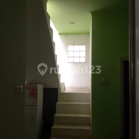 Dijual Rumah Asri dan Terawat Dekat Podomoro Perumahan Dewadaru Buah Batu/ Bojong Soang Dijual Rumah Asri dan Terawat Dekat Podomoro Perumahan Dewadaru Buah Batu/ Bojong Soang