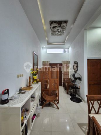 Jual Rumah Bagus Siap Huni dengan Desain Modern di Puri Taman Sari, Cirebon Jual Rumah Bagus Siap Huni dengan Desain Modern di Puri Taman Sari, Cirebon