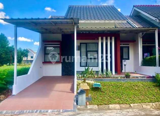 Dijual Rumah Cantik di The Nature Mutiara Sentul Kabupaten Bogor Dekat Akses Jalan Tol Sirkuit Sentul Dijual Rumah Cantik di The Nature Mutiara Sentul Kabupaten Bogor Dekat Akses Jalan Tol Sirkuit Sentul