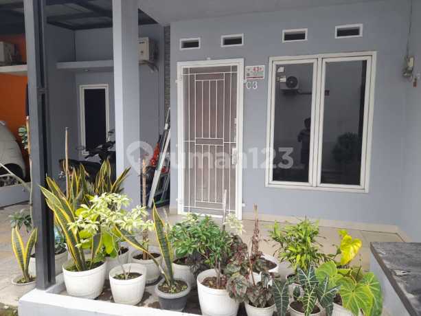 Dijual Rumah Lokasi Strategis Dekat Taman Mini