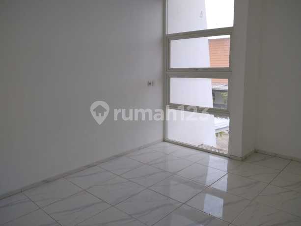 Ready-to-Occupy House in The Amaya Ungaran, Semarang Ready-to-Occupy House in The Amaya Ungaran, Semarang