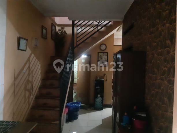 Dijual: Rumah Di Margaasih Regency