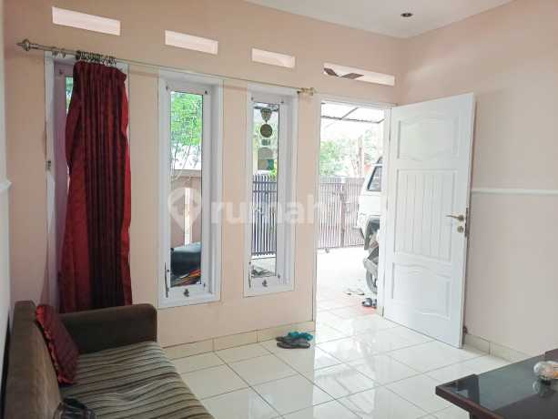 Dijual: Rumah Di Area Taman Rahayu Dkt Tki 3