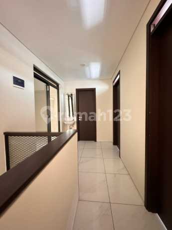 Dijual: Rumah Di K B P Ful Renov Dijual: Rumah Di K B P Ful Renov